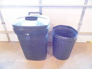 lot 36 image: Lot of 2 Garbage Cans