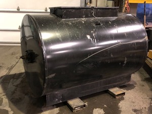lot 48 image: Commercial Sealcoat Tank With Agitator