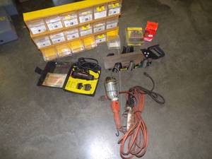 lot 13 image: Trouble Lights, Parts Bins, Dog Clipper, Saw and auto parts