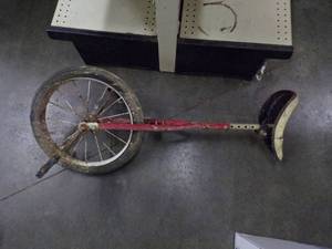 lot 47 image: Vintage Unicycle