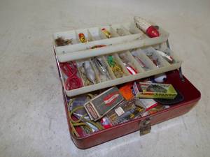 lot 58 image: Vintage Tackle Box with Tackle