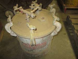 Paint pot...