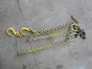 4 3 foot chains - 2 have hook, 2 ha...