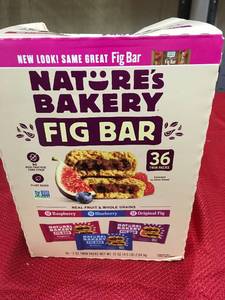 lot 515 image: Nature Bakery Fig Bars, Retail $10.89