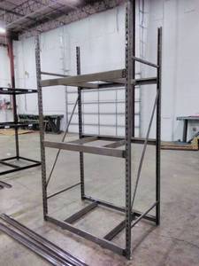 lot 8 image: Stand-Alone Shelving 32in. (18 Uprights)