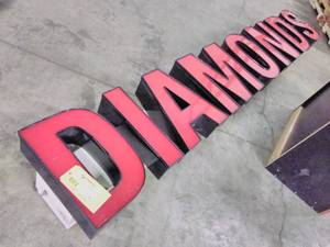 lot 18 image: DIAMONDS Commercial Lighted Signage E-23556