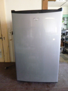 Whirlpool Compact Refrigerator