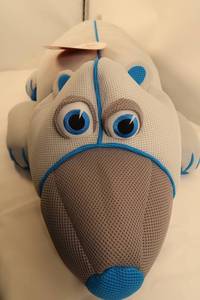 lot 30 image: Big Joe Blue Polar Bear Floating Pool Petz Outdoor Swim Toy