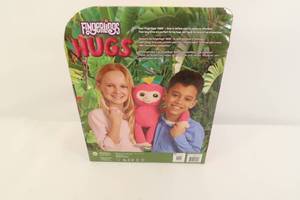 lot 31 image: Fingerlings HUGS - Bella - Friendly Interactive Plush Monkey, Pink