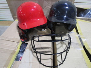 BRAND NEW WOMENS FAST PITCH BATTING HELMETS AND HELMET MASKS BY WILSON