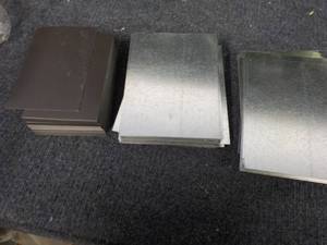 lot 7 image: 5 x 7 Galvanized Tins, 4 x7  Adhesi...