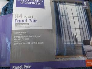 lot 39 image: Better Homes and Garden 2 -84 Yarn...