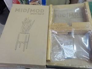 lot 107 image: Set of 3 MidMod Wood Plant easy as...
