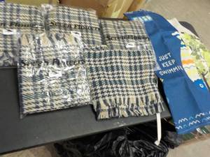 lot 110 image: 5 Scarfs and 2 Childs Aprons...