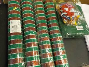 lot 129 image: Xmas Lot...