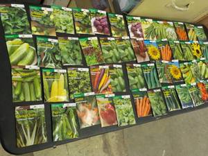 lot 151 image: 52 pkgs Burpee Garden Seeds dated ...