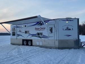 2018 Ice Castle Grand-Castle Toy-Hauler -- Used Only 2-Times Camping -- Never Been On The Ice