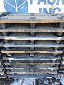 lot 12 image: Lot Of (10) Industrial Plastic Pallets