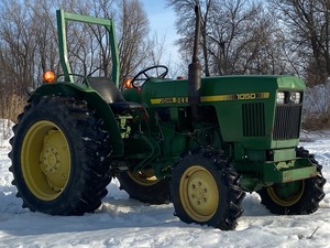 lot 1 image: John Deere 1050 Tractor