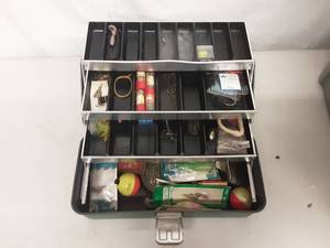 lot 30 image: Vintage Tackle Box & Contents