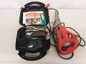 lot 40 image: Black & Decker Mouse Sander & Navigator Saw