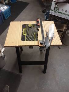 lot 44 image: Table To Make Your Skil Saw A Table Saw