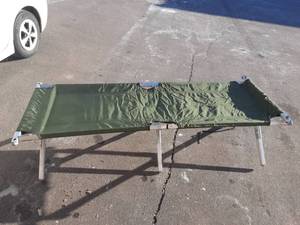 lot 56 image: 1-Green Cot