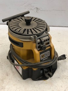 lot 20 image: Work-Sharp WS2000 Electric Bit Sharpener