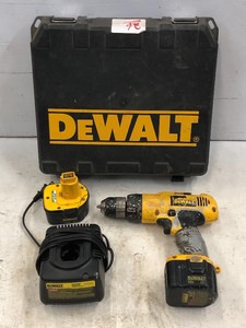 lot 26 image: DeWalt Cordless Screwgun Set With Steel Case