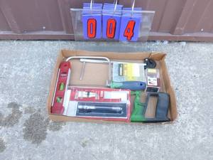 Flat of misc tools. As shown.