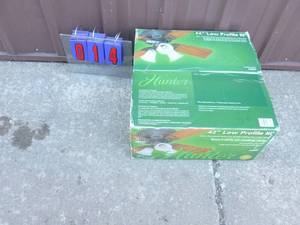 Hunter 42 ceiling fan. New in box. As shown.