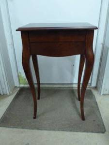 Jewelry Desk