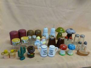 Salt & Pepper Shaker Sets
