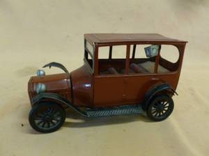 Vintage Tin Toy