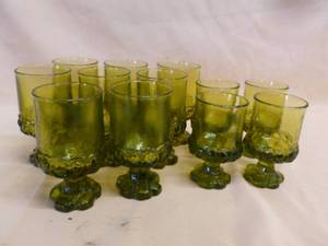 Vintage Glass Set
