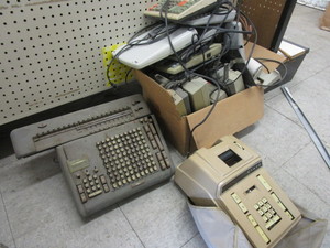 VINTAGE CALCULATORS AND ADDING MACHINES