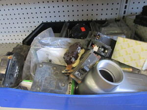 GRAB BAG OF ELECTRICAL PARTS