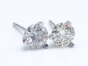 1 Carat Diamond Stud Estate Earrings in 14k White Gold $3250