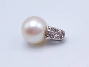 9.9mm Pearl and Diamond Estate Pendant in 14k Gold