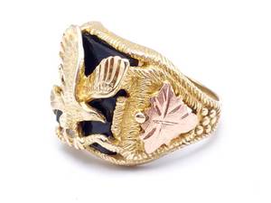 Eagle Motif Onyx and Black Hills 10k Gold Estate Ring