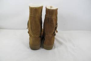 Light Brown Boot Size 9