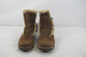 Light Brown Boots Size 7.5