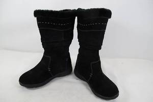 Black Boots Size 7.5