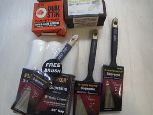 lot 15 image: Painting Equipment