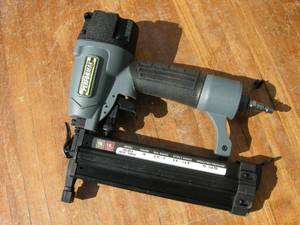 lot 11 image: Performax Brad-Stapler