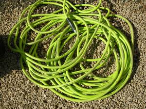 lot 6 image: Husky 38 Air Hose