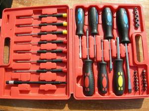 lot 60 image: Screwdriver Set
