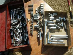 lot 76 image: Craftsman Socket Group
