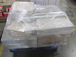 lot 48 image: WHOLESALE MIXED PALLET OF RETURNS - MISCELLANEOUS TILE