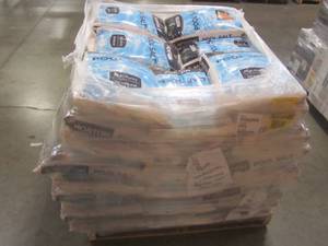 lot 24 image: Entire Pallet - Morton Pool Salt, 40 lb. Bag, All Natural, Highly Rated 2460